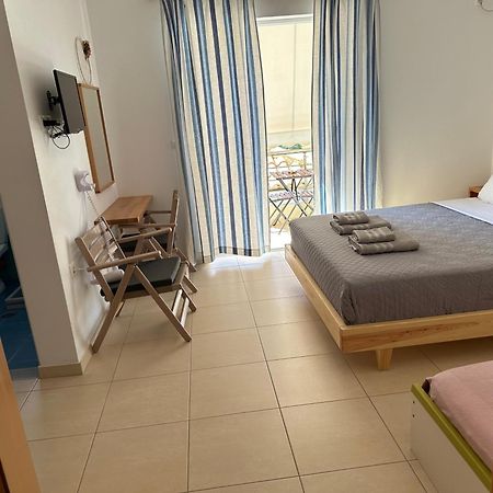 ELÉA Guesthouse himare Esterno foto