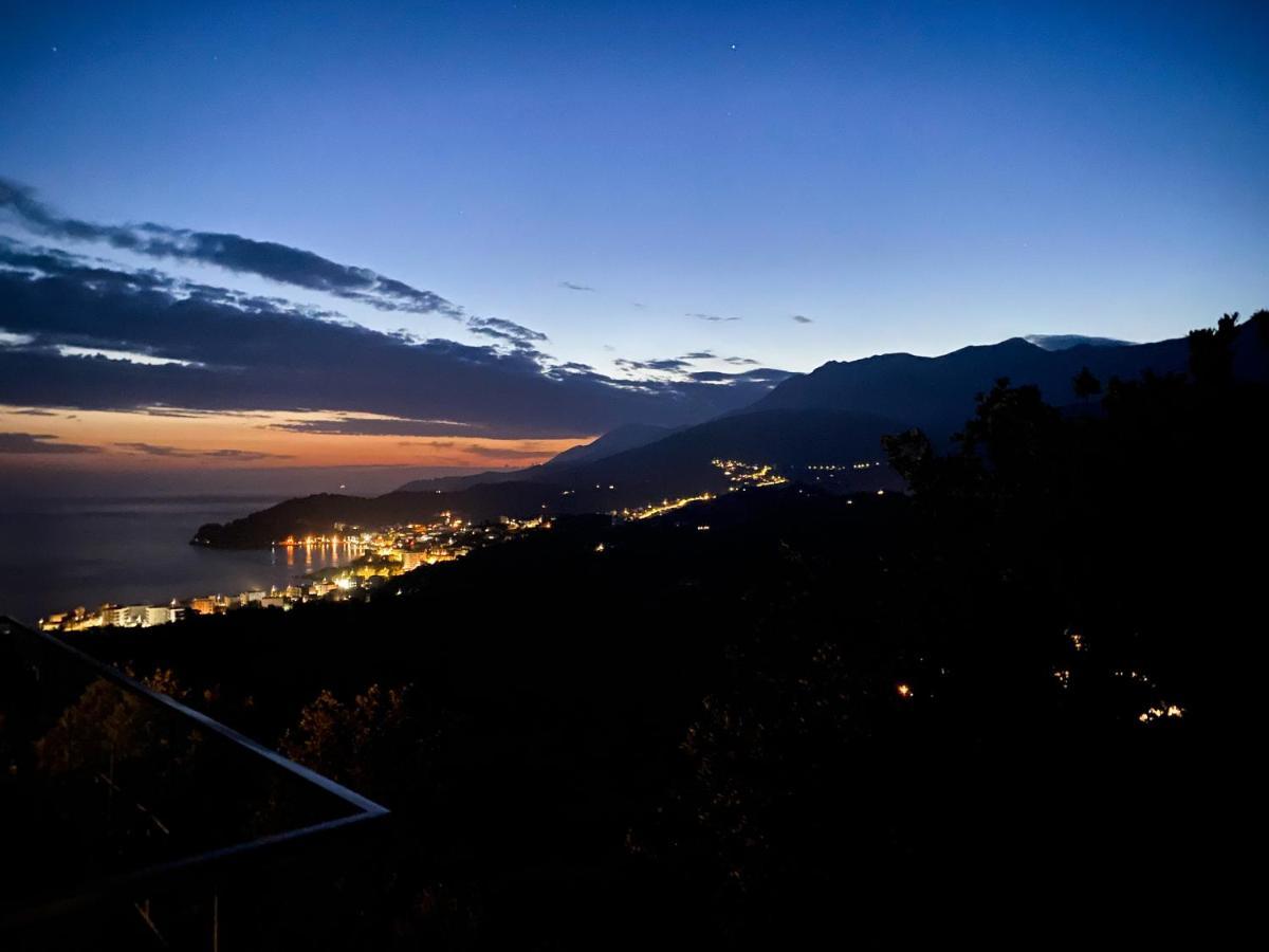 ELÉA Guesthouse himare Esterno foto